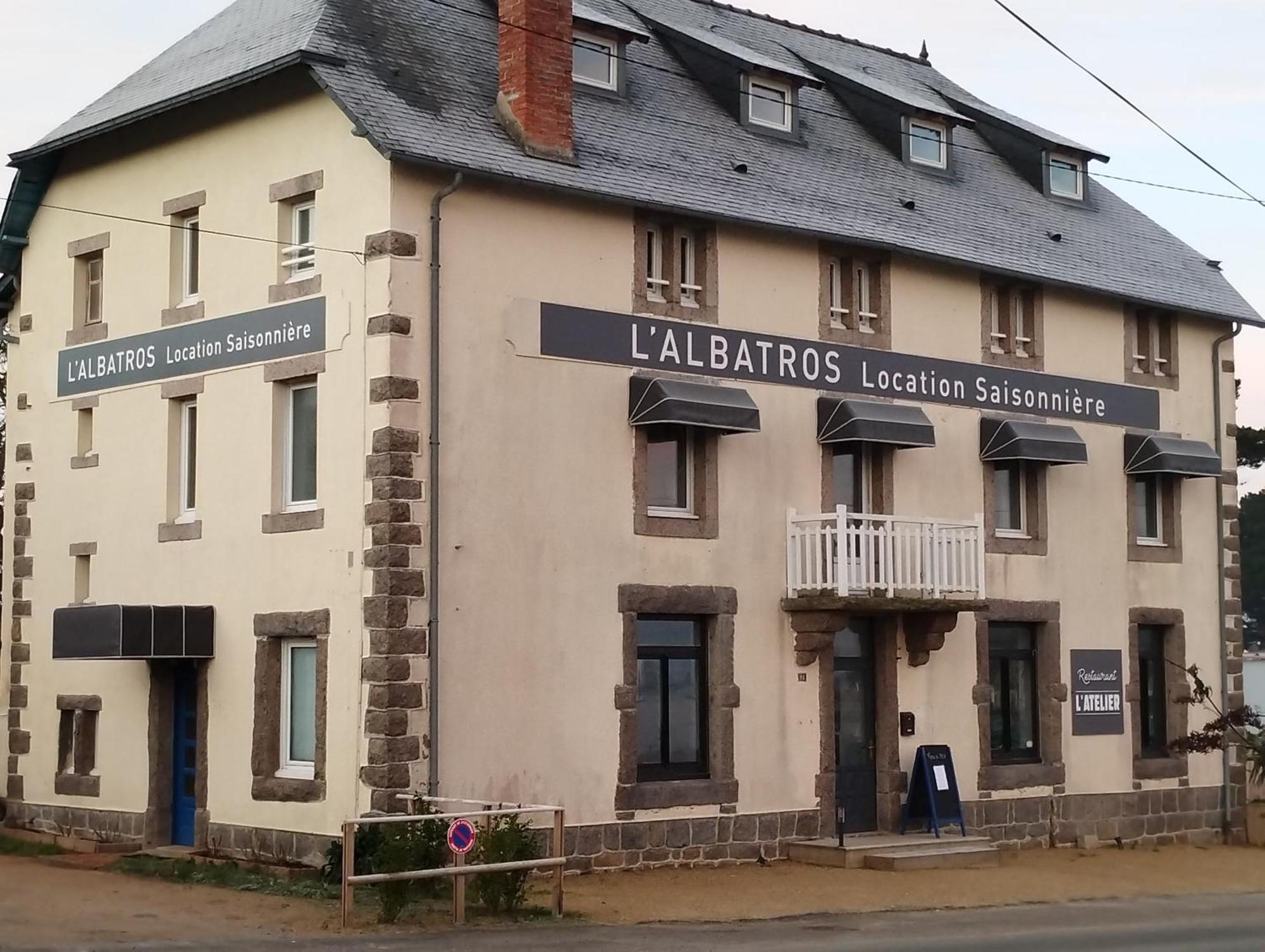 L'Albatros Hotel Perros-Guirec Exterior photo